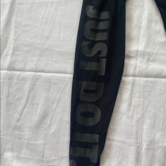 Nike Black Just Do It Leggings - Picture 2 of 6